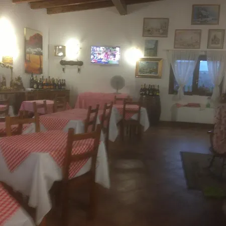 Cascina Dei Gelsi Pensjonat Sale