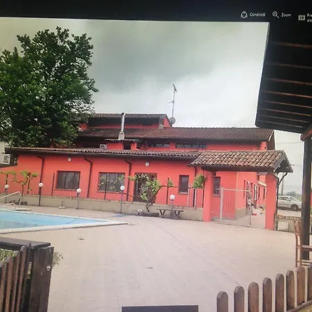 Cascina Dei Gelsi * Sale