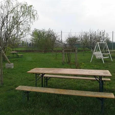Cascina Dei Gelsi Guest house *