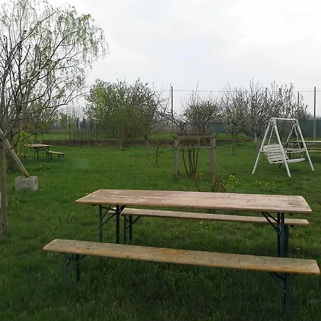 Cascina Dei Gelsi Pensjonat *